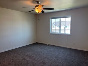 6164 61st Ave S in Fargo, ND - Building Photo - Building Photo