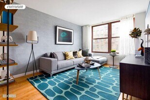 33 Lincoln Rd in Brooklyn, NY - Building Photo