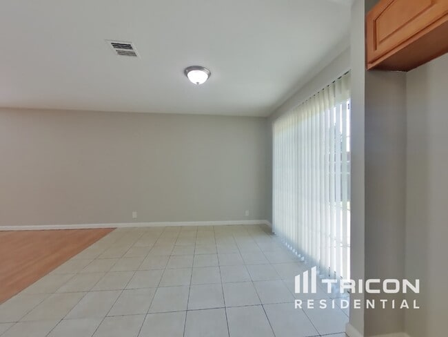 145 Boggs Ct in Vallejo, CA - Building Photo - Building Photo