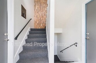 8316 Robinson St in Overland Park, KS - Building Photo - Building Photo