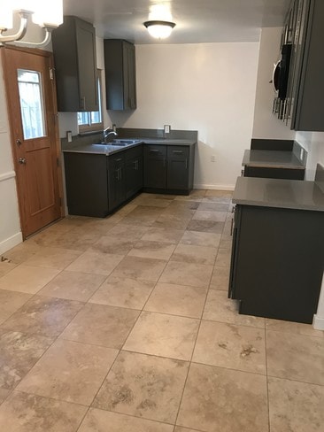 10214 Darby Ave, Unit 1