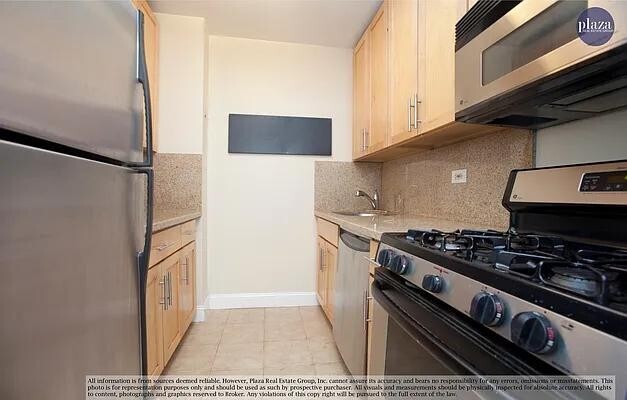 150 E 85th St in New York, NY - Building Photo - Building Photo