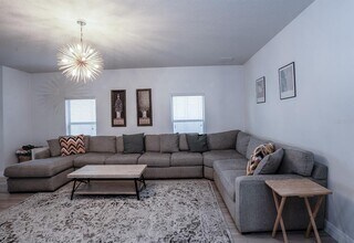 8610 Turnstone Shore Ln in Riverview, FL - Building Photo - Building Photo