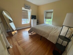 54 Allen St, Unit Allen St 54 in Groton, CT - Building Photo - Building Photo