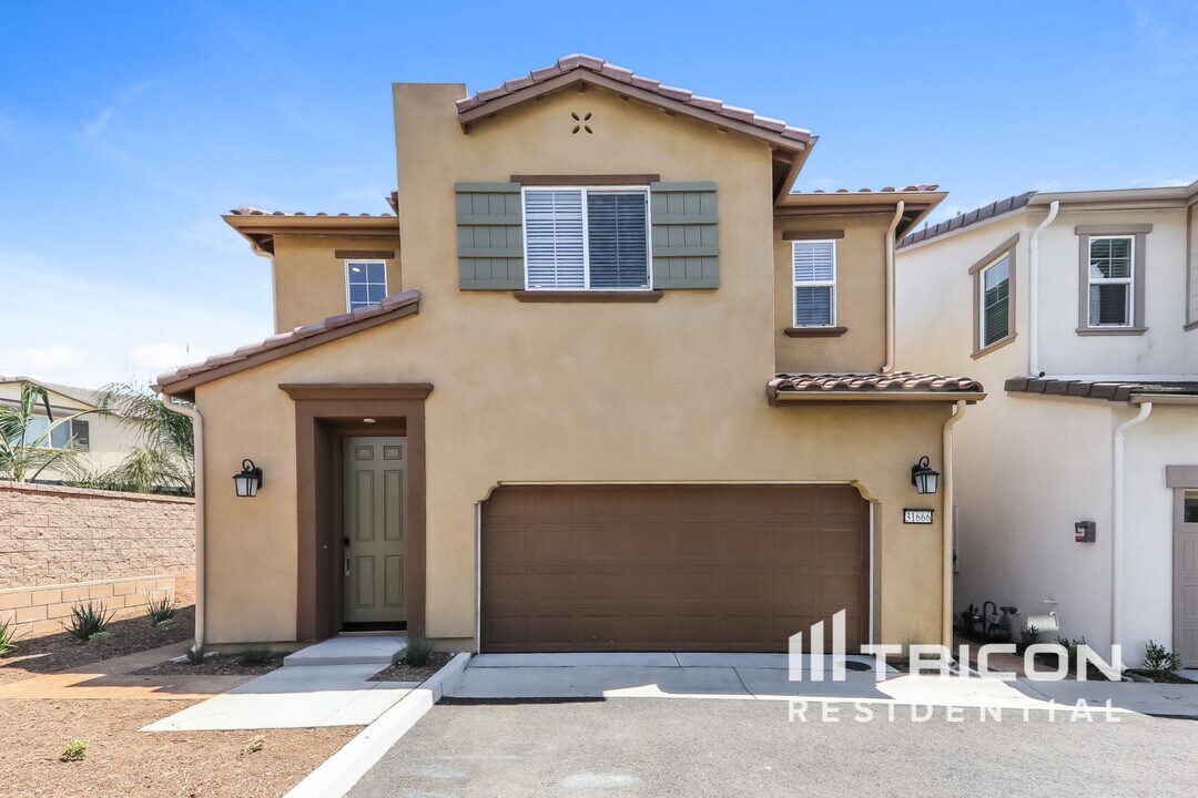 31666 Luther Dr in Menifee, CA - Building Photo