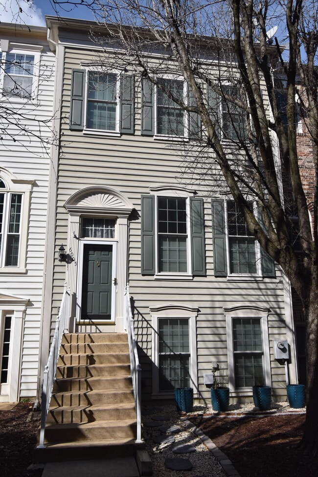 property at 6005 Ricketts Walk