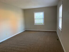 2907 Clays Mill Rd in Lexington, KY - Building Photo - Building Photo