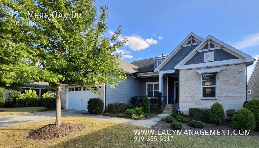 921 Mere Oak Dr in Raleigh, NC - Building Photo