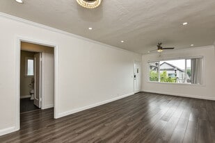 833 Linden Ave in South San Francisco, CA - Building Photo