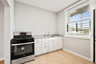 2116 E 68th St-Unit -3 in Chicago, IL - Building Photo - Building Photo