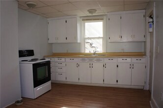 616 Hobart St in Eau Claire, WI - Building Photo - Building Photo