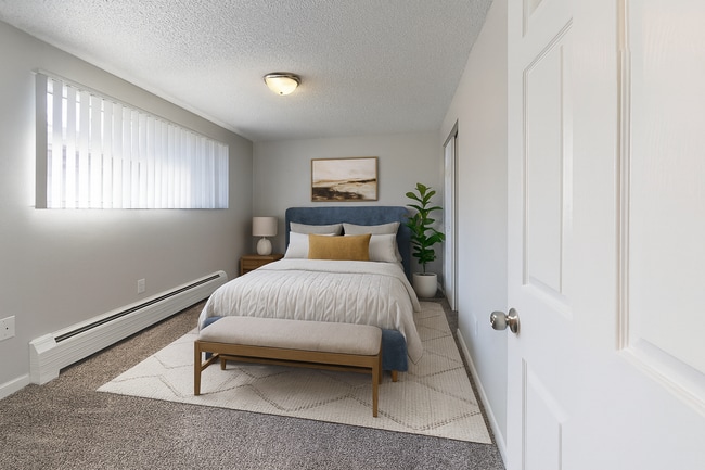 property at 2524 Joliet St