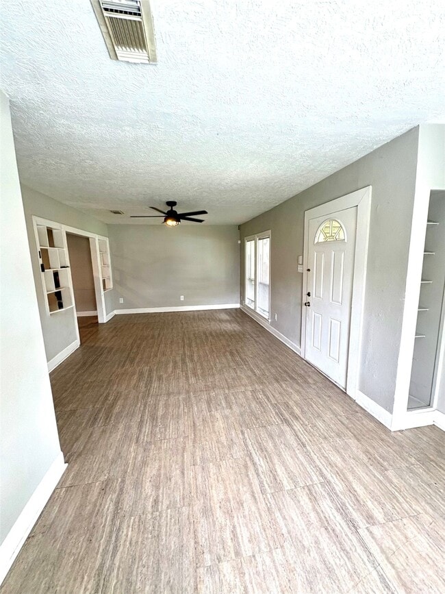 property at 505 E Humble St