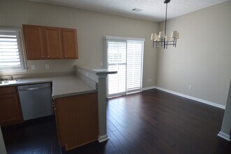 514 Blossom Way in Woodstock, GA - Building Photo - Building Photo