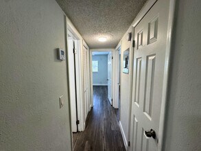 4160 21st St in Lauderdale Lakes, FL - Building Photo - Building Photo