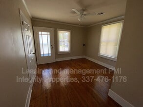 218 Royal St in Lafayette, LA - Building Photo - Building Photo