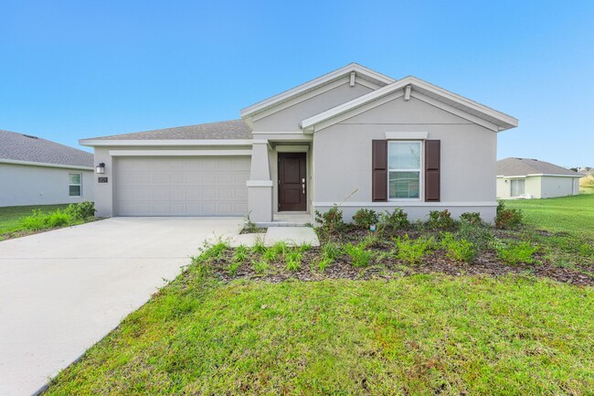 201 Winged Foot Ln in Daytona Beach, FL - Foto de edificio - Building Photo