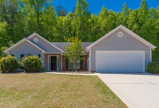 1420 Jefferson Walk Cir in Jefferson, GA - Building Photo - Building Photo
