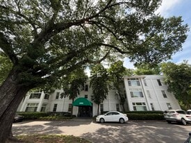 2501 Roswell Ave, Unit 102 in Charlotte, NC - Building Photo
