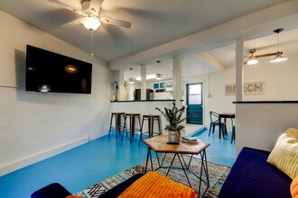 311 16th Ave, Unit SI ID1475817P in Indian Rocks Beach, FL - Foto de edificio - Building Photo