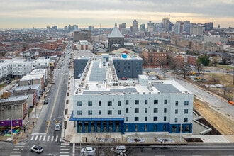 The Hammond at Greenmount Park in Baltimore, MD - Building Photo - Building Photo