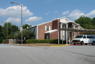 Roswell Neighborhood Senior Center Apartamentos