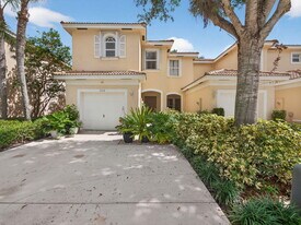 1512 Buckingham Ave in Wellington, FL - Building Photo