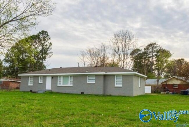 property at 4503 NW Kenwood Dr