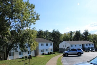 Avondale Park in Clarksville, TN - Foto de edificio - Building Photo