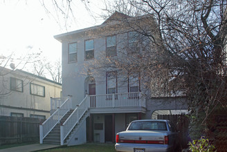 1706 H St in Sacramento, CA - Building Photo - Building Photo