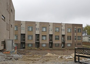 Southgate Station in Nashville, TN - Foto de edificio - Building Photo