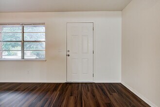 1333 E Brooks St in Norman, OK - Building Photo - Building Photo