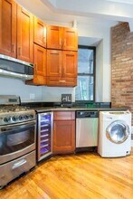 MOTT ST. in New York, NY - Foto de edificio - Building Photo