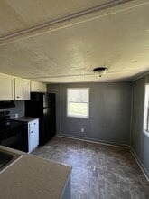 741 Three Bridges Estates Cir in Jacksonville, NC - Building Photo - Building Photo