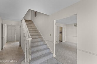 1922 Holly Oaks Ravine Dr in Jacksonville, FL - Building Photo - Building Photo