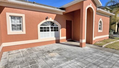 262 Beckenham Dr in Kissimmee, FL - Foto de edificio - Building Photo