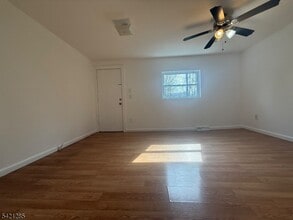 207 Nariticong Ave in Hopatcong, NJ - Building Photo - Building Photo