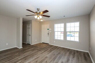 8044 Brook Ridge Dr in Fort Worth, TX - Building Photo - Building Photo