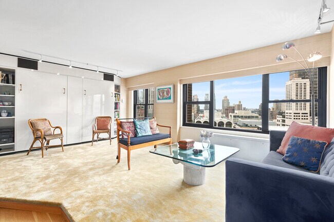 20 W 64th St in New York, NY - Building Photo - Building Photo