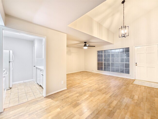 property at 2507 Montrose Blvd