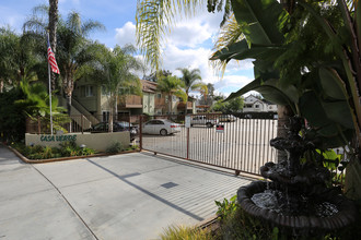 Granite Hills Apartments in El Cajon, CA - Building Photo - Building Photo