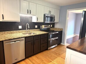 49 Brickett Hill Cir in Haverhill, MA - Building Photo - Building Photo