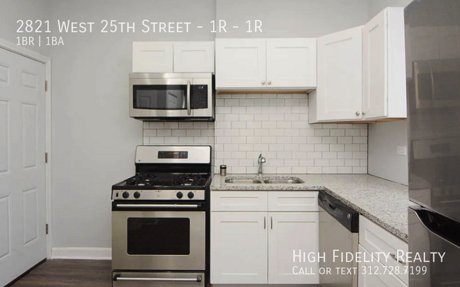 2821 W 25th St in Chicago, IL - Building Photo - Building Photo
