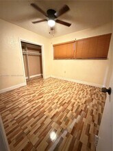 19130 NW 5th Pl in Miami, FL - Building Photo - Building Photo