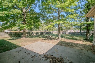 12 Forest Dr in Cabot, AR - Building Photo