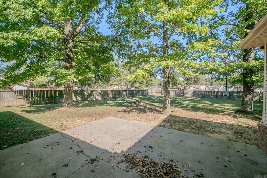 12 Forest Dr in Cabot, AR - Building Photo