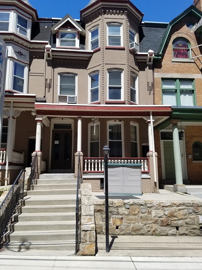 827 W Linden St in Allentown, PA - Building Photo - Building Photo
