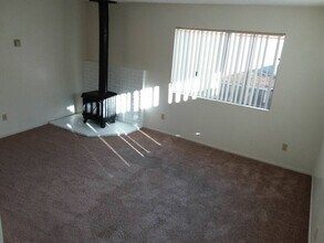 1175 Ramona Ave in Grover Beach, CA - Building Photo - Building Photo