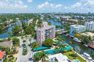 Seventeen Fifty Las Olas in Fort Lauderdale, FL - Building Photo - Building Photo