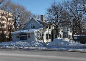 1900 S Ferry St Apartments